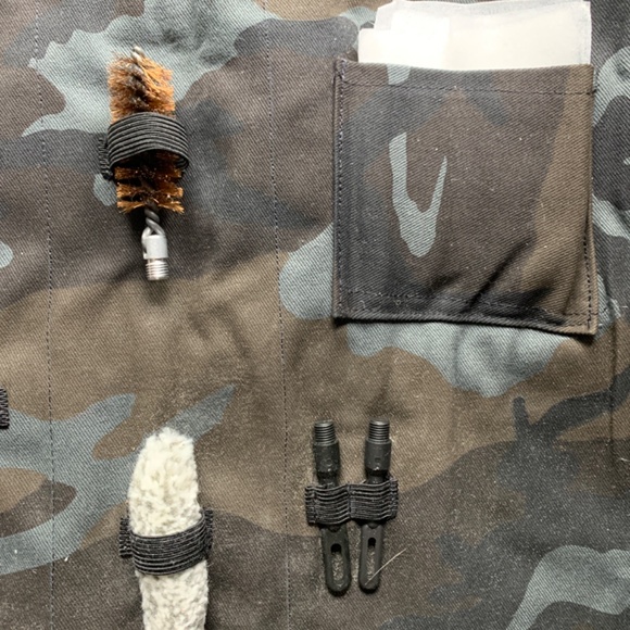 Outers Camo Canvas Gun Cleaning Tool Roll - Picture 5 of 6